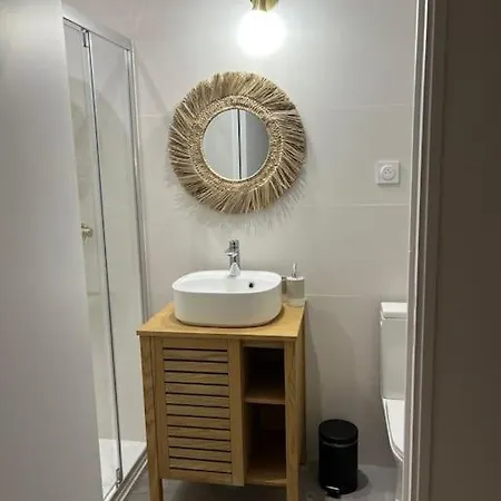 Apartment / Centre *