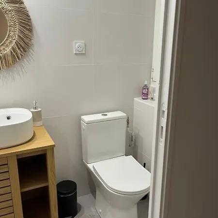 / Centre Apartment *